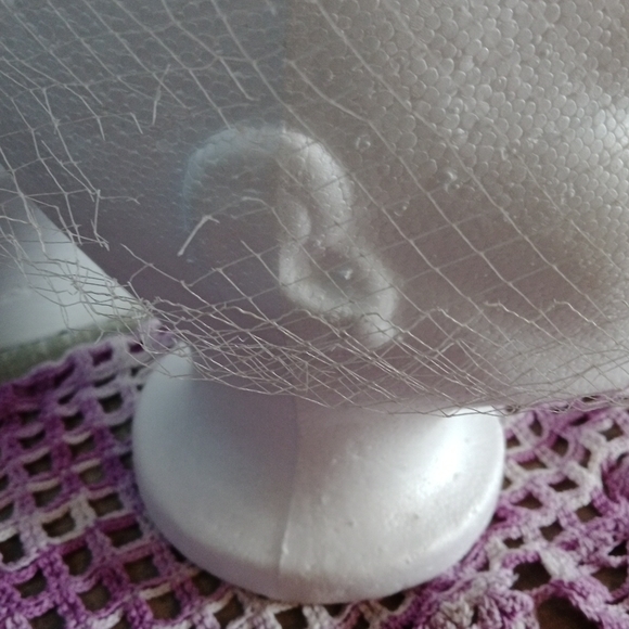 1950s Vintage Bumper Velveteen with Netting & Rhinestone Bow Tan Hat - Picture 10 of 12